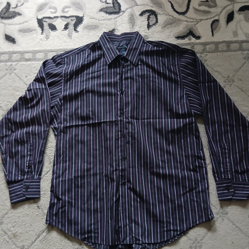 Van Heusen Mens Shirt Large Like New - BUY ONE ITEM CHOOSE ONE FREE